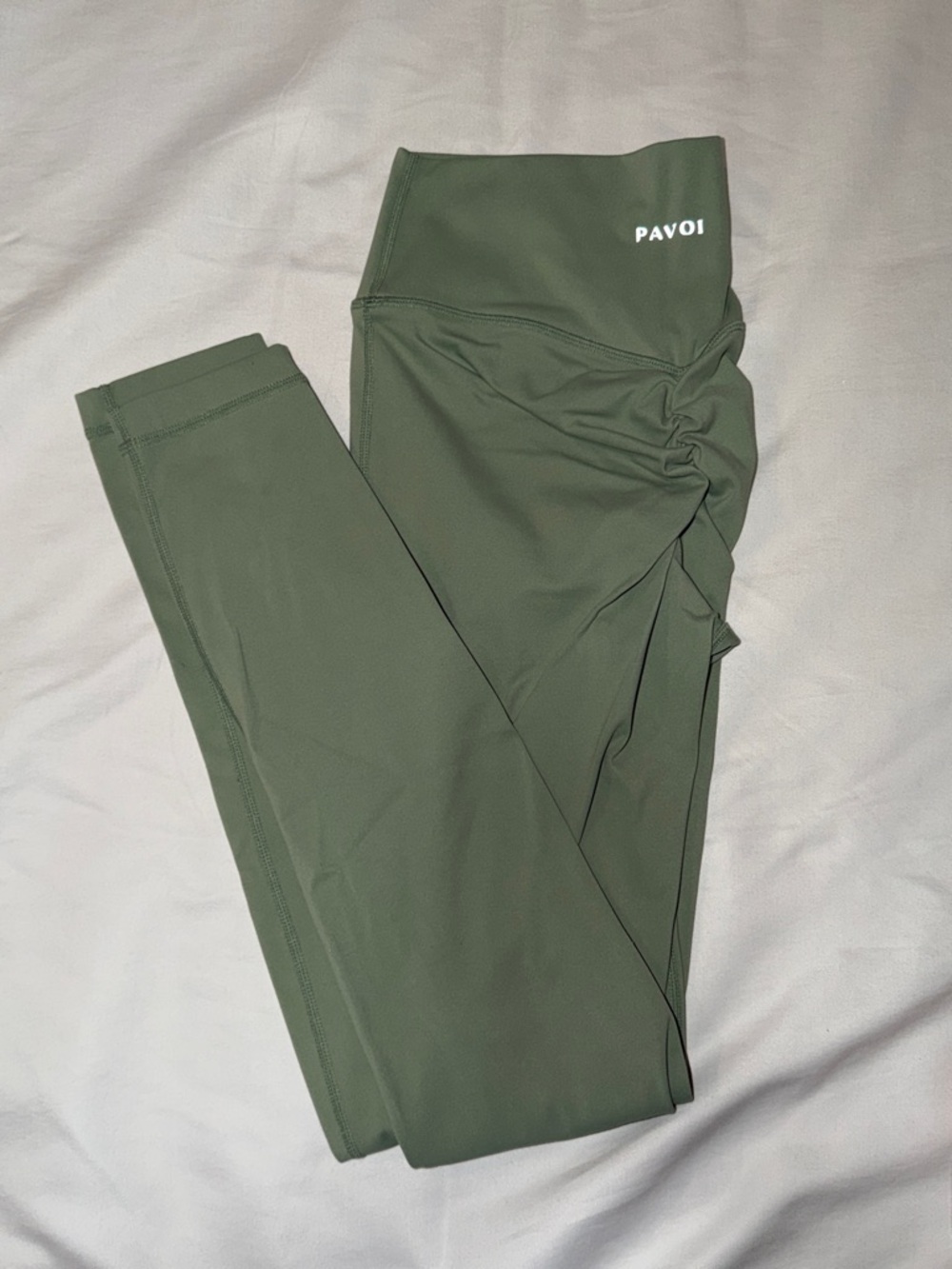 PAVOI Olive Green High Rise Scrunch Booty Lifting Leggings Medium